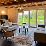 La Ferme De Beauvoorde - 13 Personnes Steenvoorde