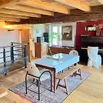 בית נופש La Ferme De Beauvoorde - 13 Personnes Steenvoorde