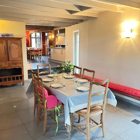 Dom wakacyjny La Ferme De Beauvoorde - 13 Personnes Steenvoorde