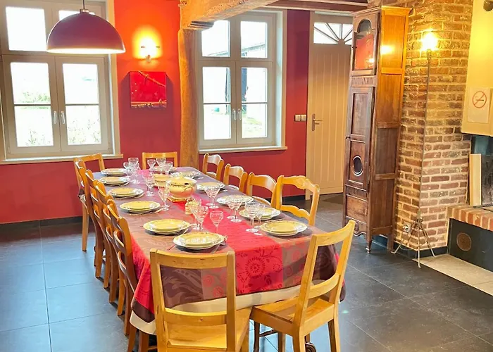 La Ferme De Beauvoorde - 13 Personnes Holiday home Steenvoorde